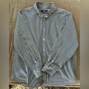 Vineyard Vines Men’s Button Down Whale Shirt. 100% Cotton Navy Gingham Large